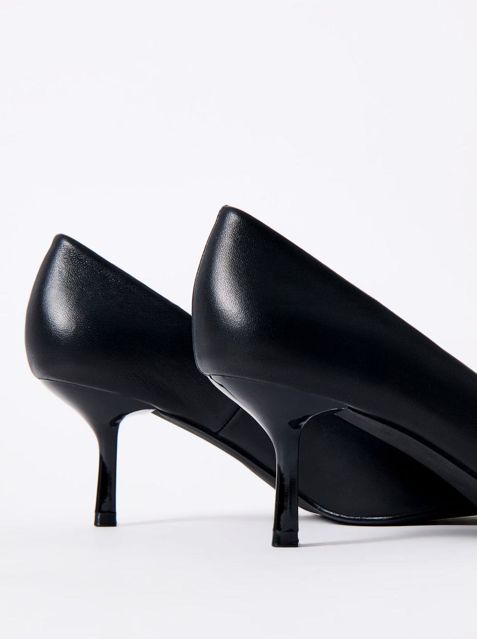 Stilettos aus Kunstleder